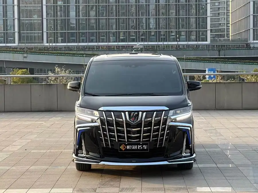 ألفارد 2021 نسخة المحرك المزدوج 2.5 لتر بريميوم