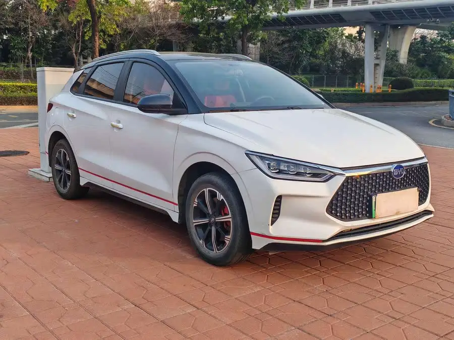 بي واي دي e2 2019 نسخة المدى العالي يوي الفاخرة