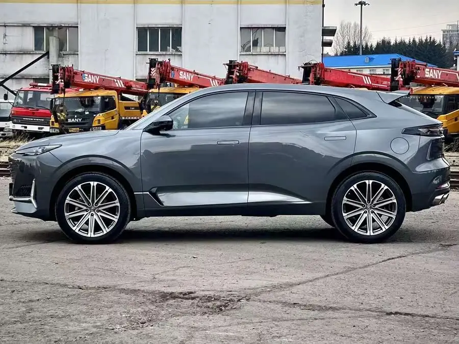 شانجان UNI-K 2021 2.0T دفع رباعي فاخر