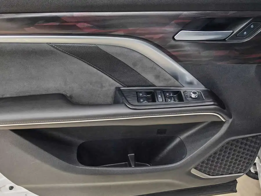 هافال H6 2023 إصدار الاتجاه الوطني 1.5T أوتوماتيكي نسخة حضرية