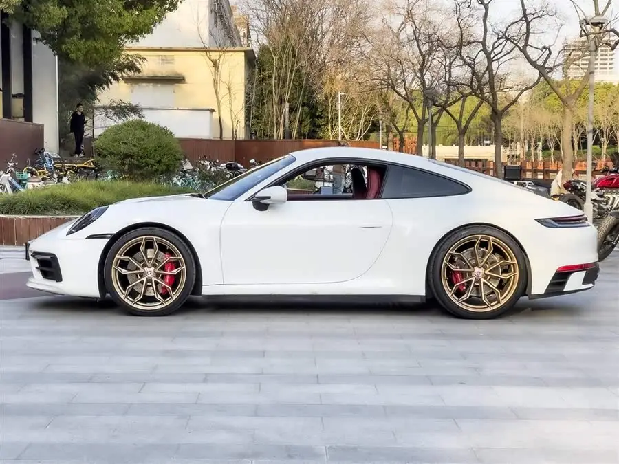 Porsche 911 2019 Carrera S 3.0T