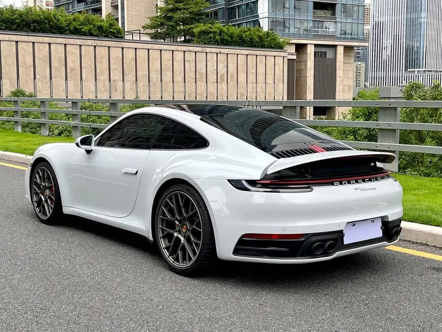 Porsche 911 2022 Carrera 3.0T