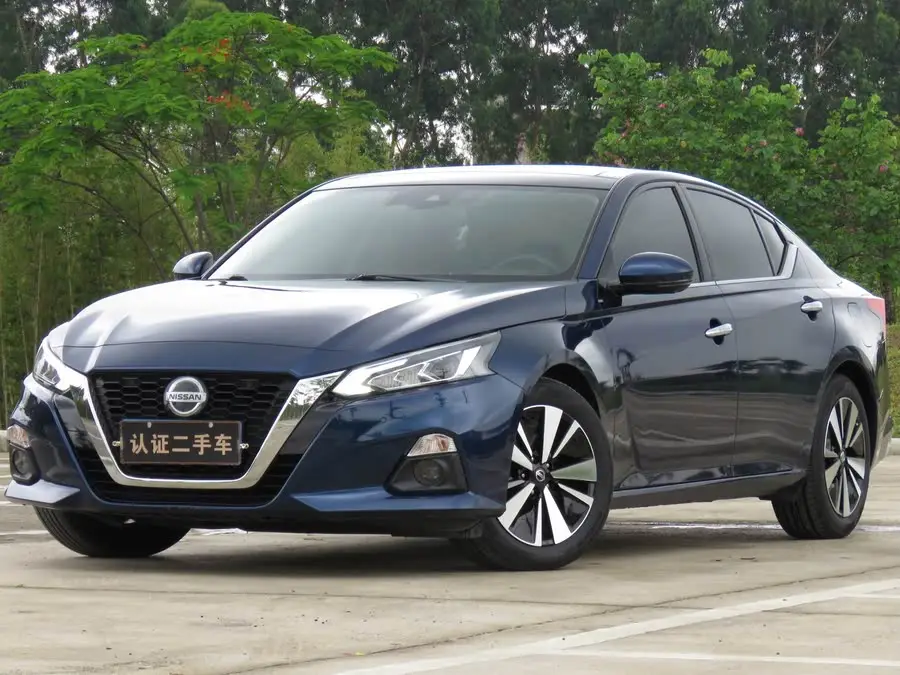 تينّا 2021 2.0 لتر XL Upper AD1 إصدار الملاحة الذكية