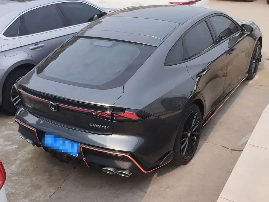 Changan UNI-V 2023 1.5T Sport Edition
