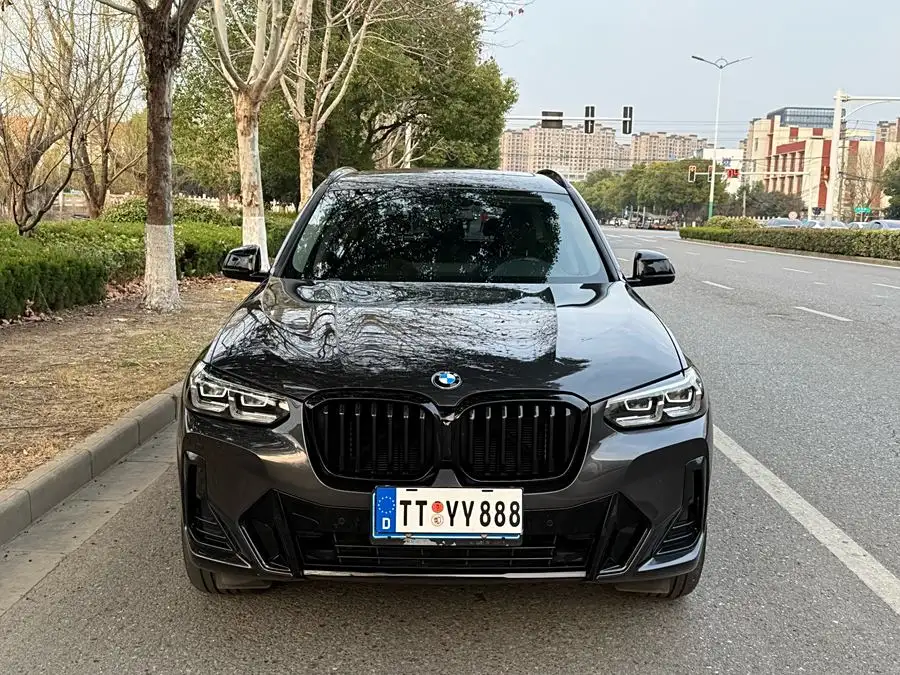 BMW X3 2022 xDrive30i Leading Model M Night Package