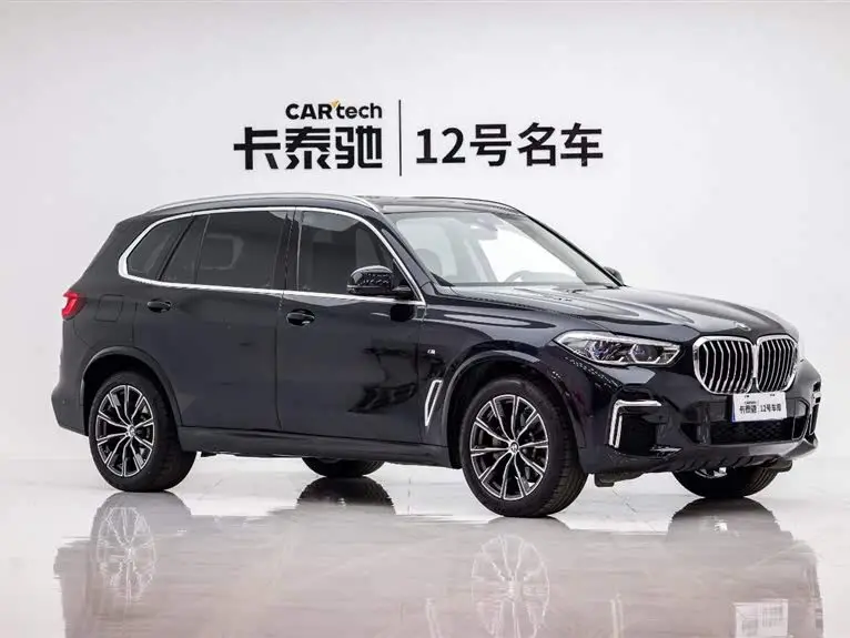 بي إم دبليو X5 2022 طراز محدث xDrive 30Li حزمة M الرياضية