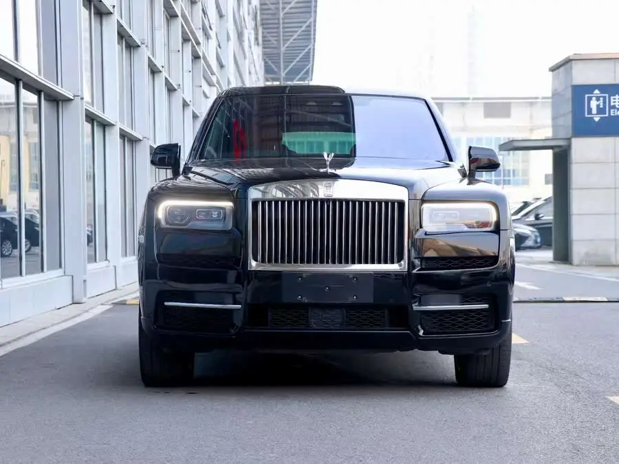 كولينان 2018 نسخة بأربعة مقاعد