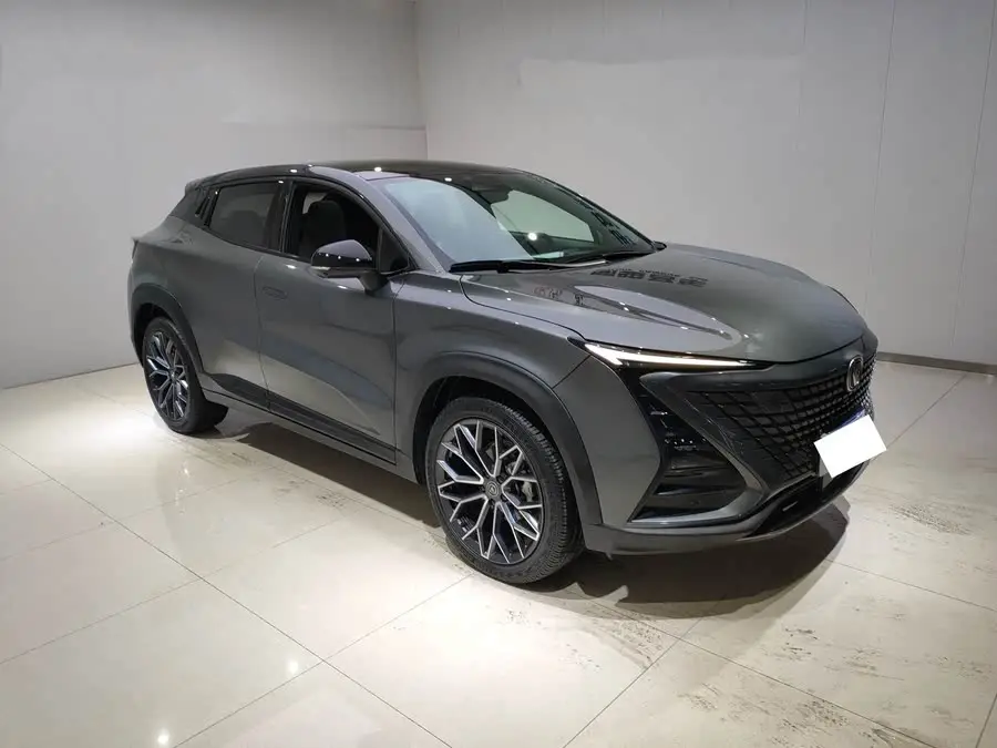 شانجان UNI-T 2022 1.5T المتميزة