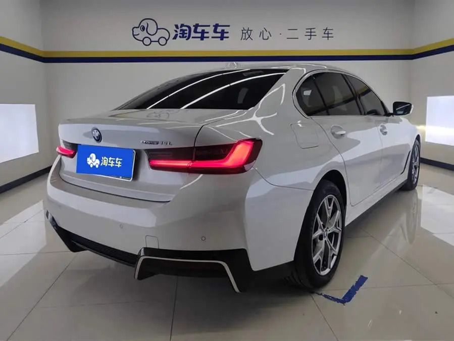 بي إم دبليو i3 2024 eDrive 35 L