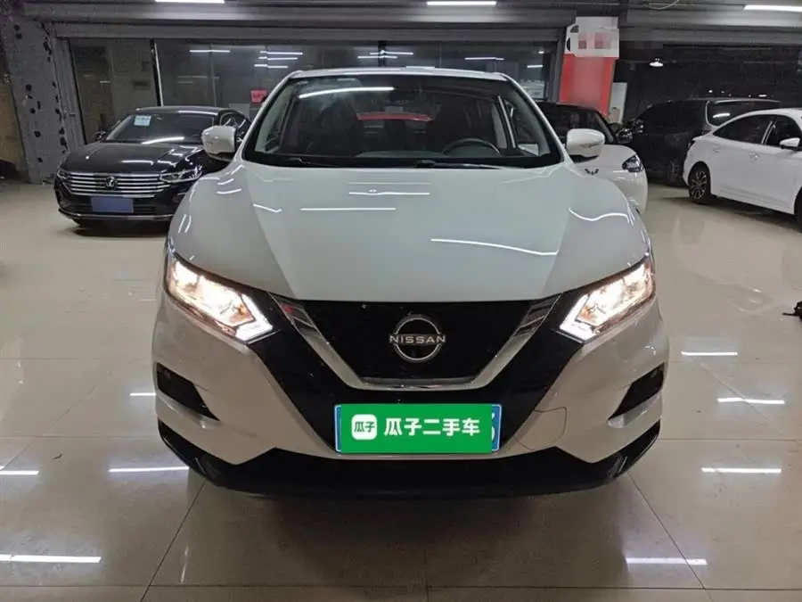 2023 نيسان قشقاي كلاسيك 2.0 لتر CVT XV نسخة الراحة