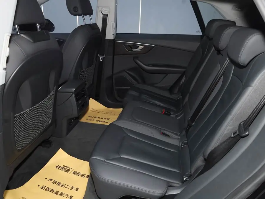 أودي Q8 2019 55 TFSI الفاخرة الديناميكية