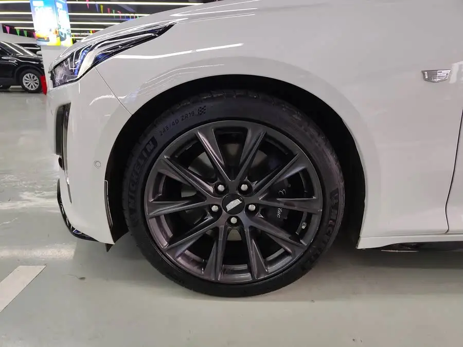 كاديلاك CT5 2021 28T بلاتينيوم