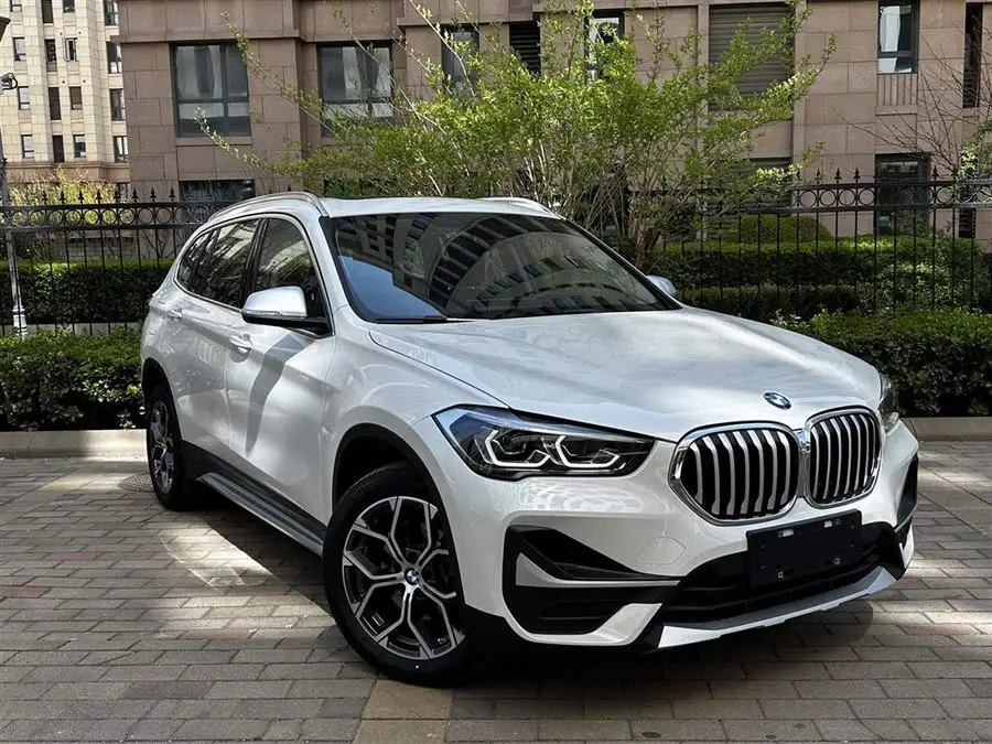 BMW X1 2022 sDrive20Li Luxury