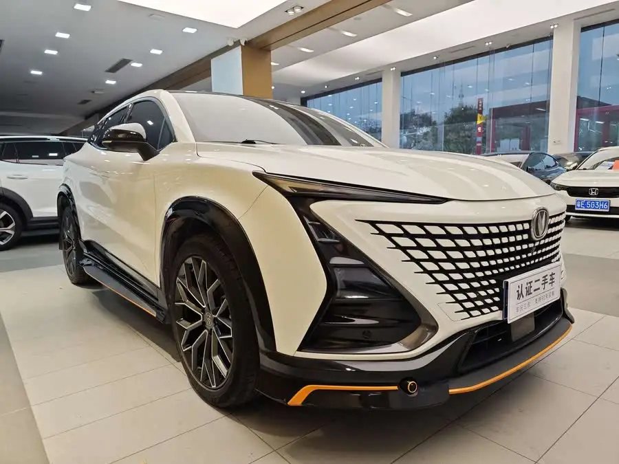 تشانغ آن UNI-T 2022 1.5T البريميوم