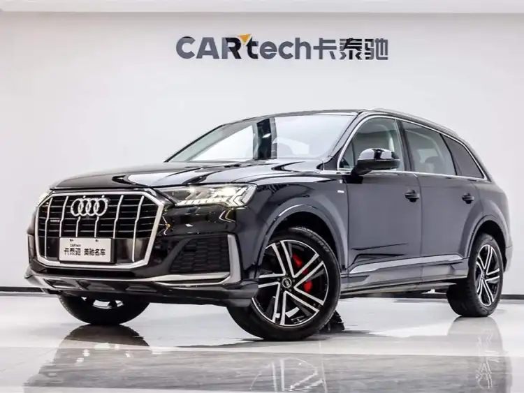 Audi Q7 2023 45 TFSI quattro S line Sport