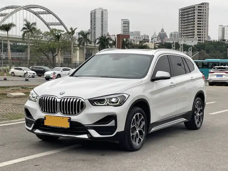 BMW X1 2022 sDrive20Li Luxury