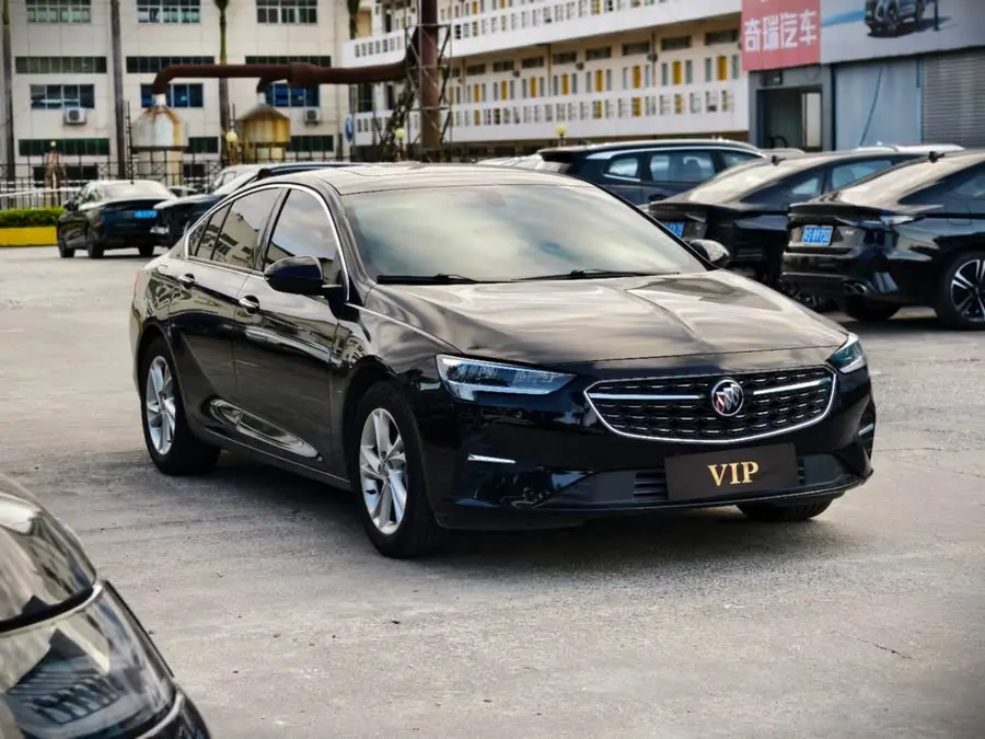 بيوك ريجال 2023 552T النسخة الذكية