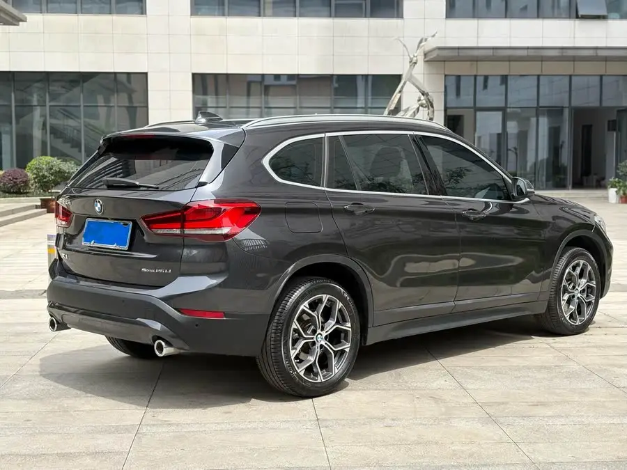 بي إم دبليو X1 2022 sDrive25Li النسخة المتقدمة