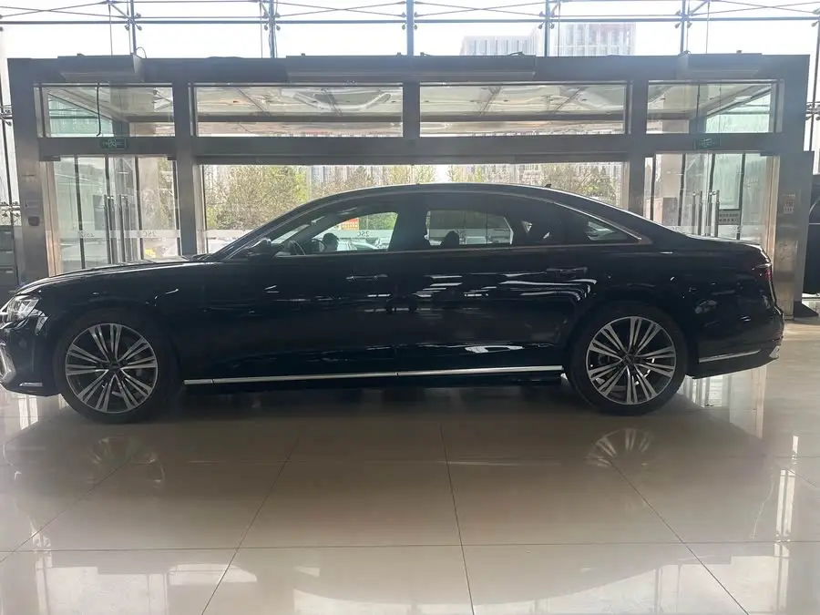 أودي A8 2023 A8L 50 TFSI كواترو إكسيليانس