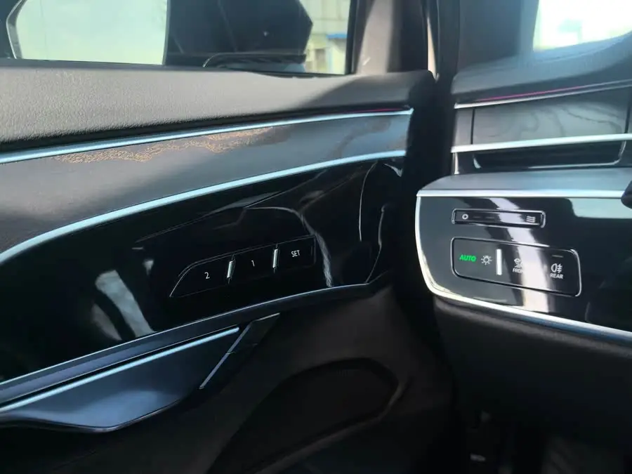 Audi A8 2021 A8L 50 TFSI quattro Comfort