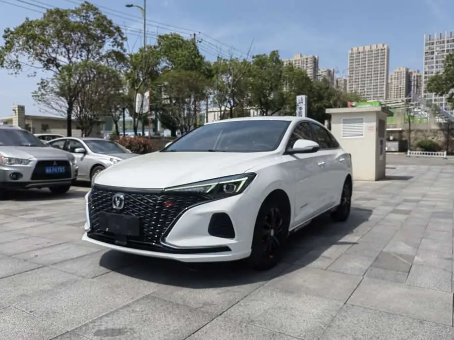 Yidong 2020 PLUS Blue Whale NE 1.4T GDI DCT Deluxe Edition