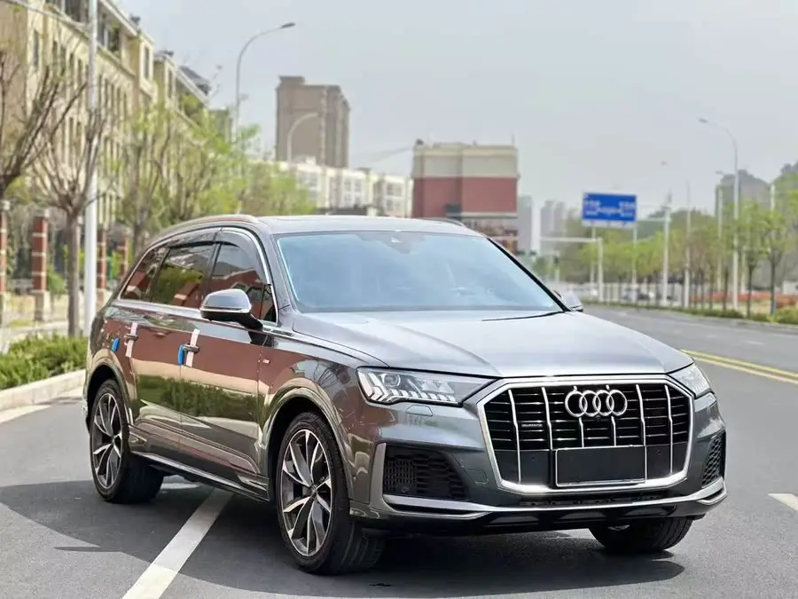 Audi Q7 2021 55 TFSI quattro S line Sport