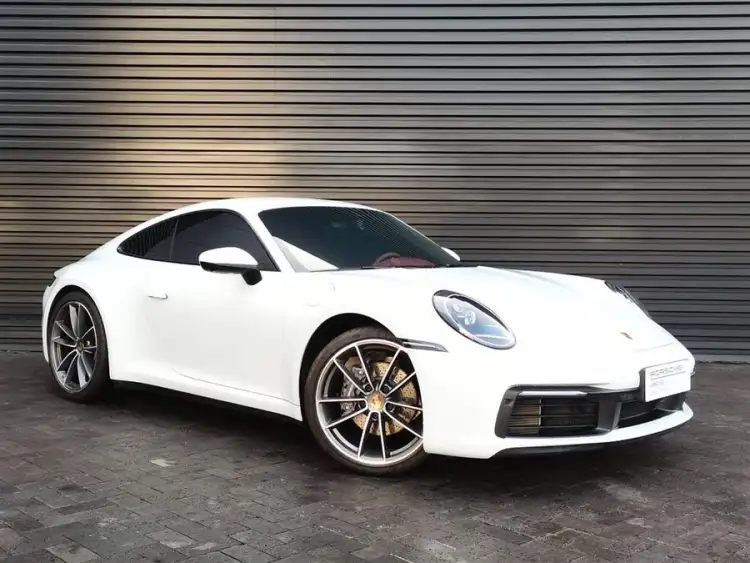 Porsche 911 2023 Carrera 3.0T