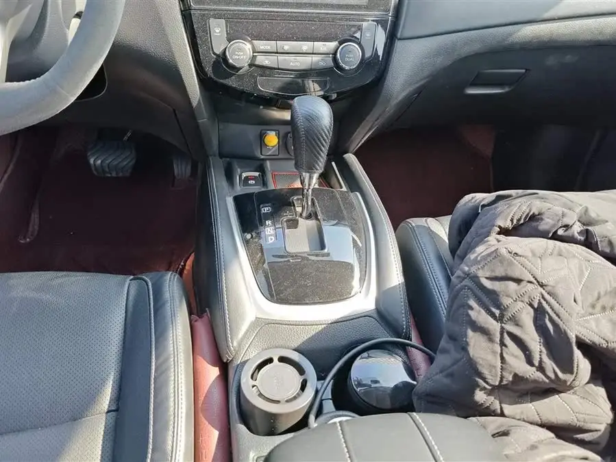 X-Trail 2020 2.5L XL CVT 4WD Intelligent Leading Edition