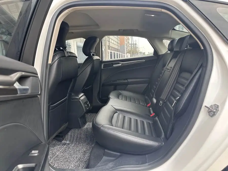 2020 Mondeo EcoBoost 200 Trend