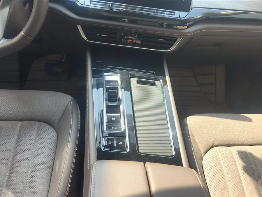 Weiran 2022 Model 330TSI Luxury Edition