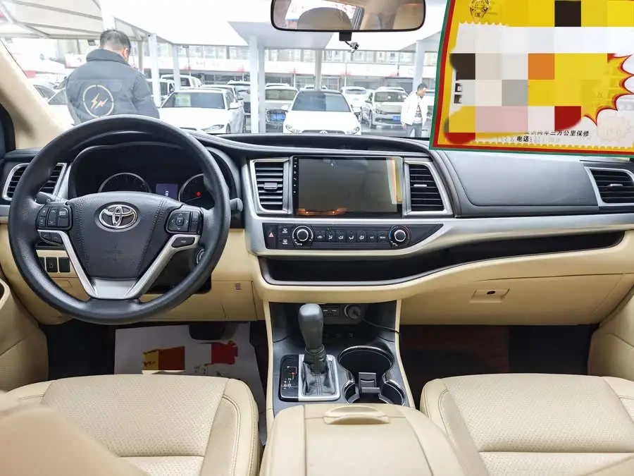 هانلاندا 2021 2.0T النسخة المميزة بخاصية الدفع الرباعي 7 مقاعد