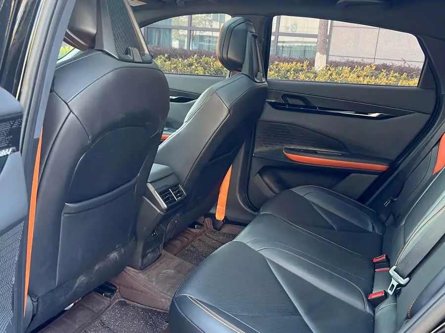 Changan UNI-V 2023 1.5T Premium