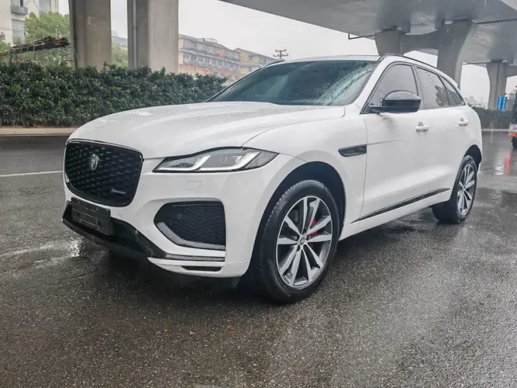 Jaguar F-PACE 2022 P250