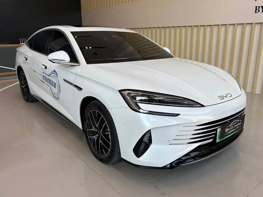 فهد البحر 2023 DM-i 1.5L 121كم فئة مميزة