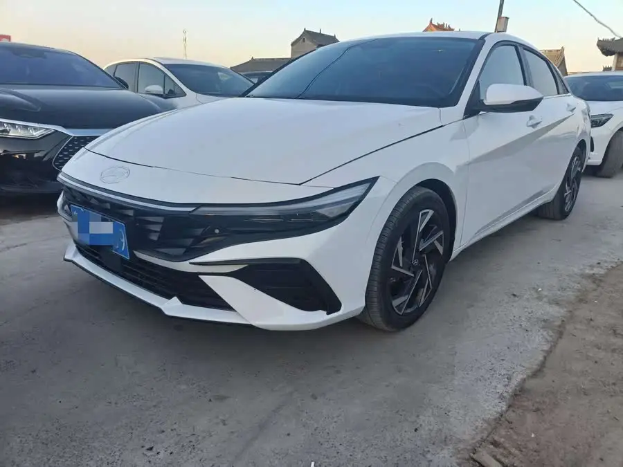 إلنترا 2023 1.5 لتر CVT GLX النخبة