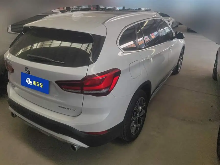 BMW X1 2022 sDrive20Li Fashion Edition