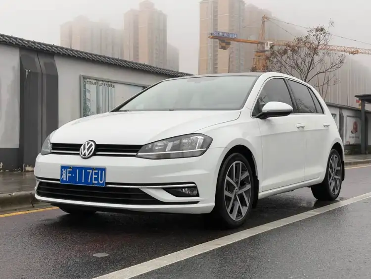 Golf 2020 Love Edition 280TSI DSG Comfort