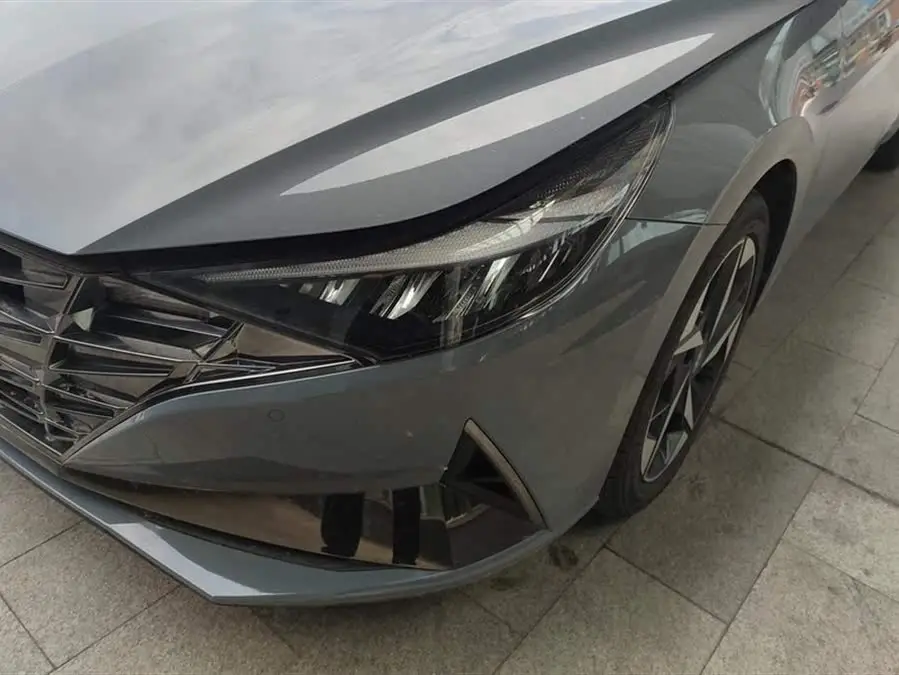 Elantra 2022 240TGDi DCT LUX Premium Edition