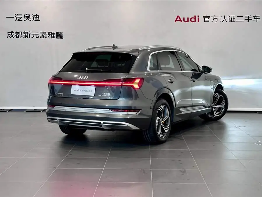 Audi e-tron 2021 Model 50 quattro Prestige