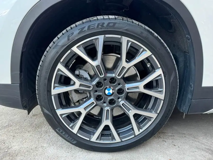 BMW X1 2021 xDrive25Li Luxury