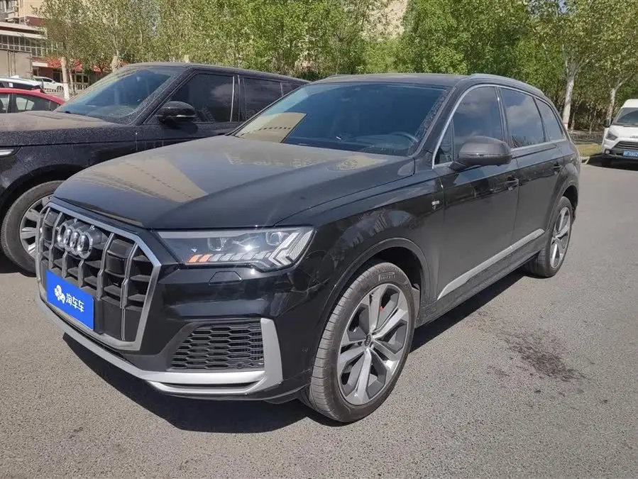 Audi Q7 2023 55 TFSI quattro S Premium
