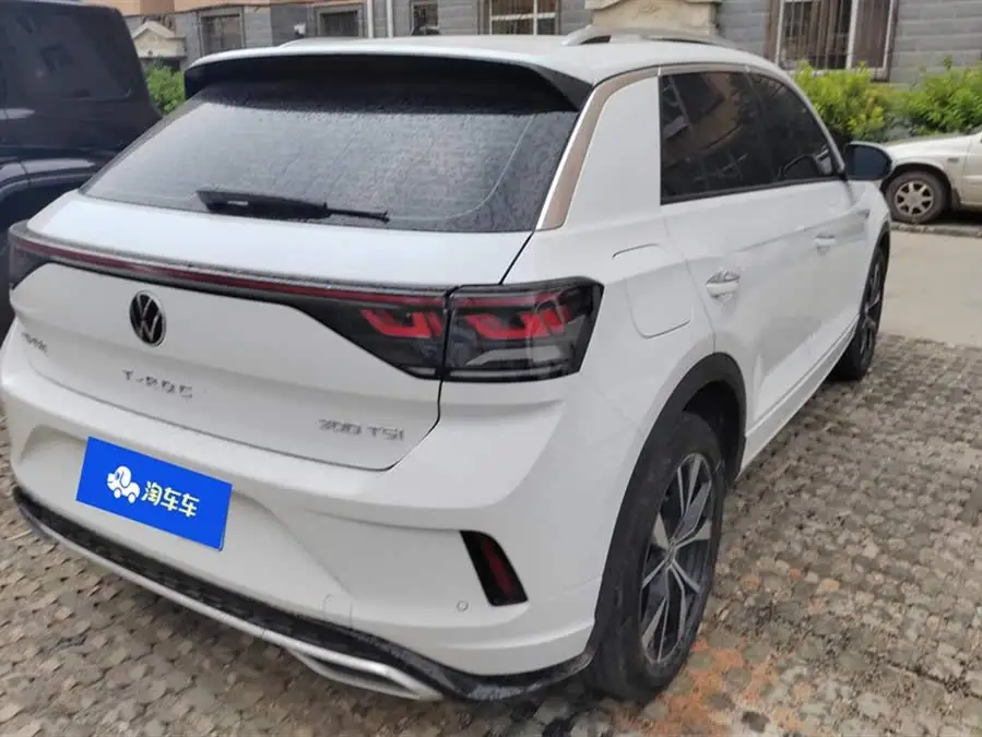 T-ROC 2023 موديل 300TSI DSG دفع ثنائي نسخة تشوانغ جوانغ