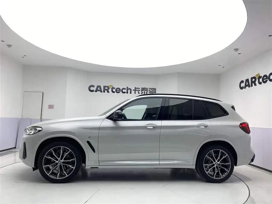 BMW X3 2023 xDrive30i Leading Model M Night Package