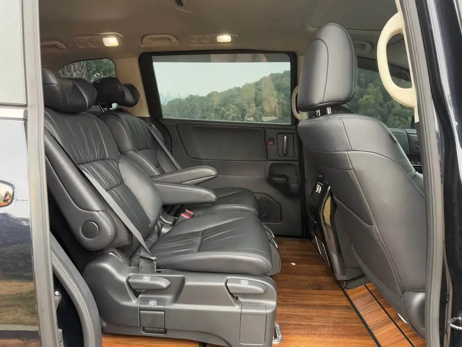 2022 Odyssey 2.0L e:HEV Sharp Enjoy Edition