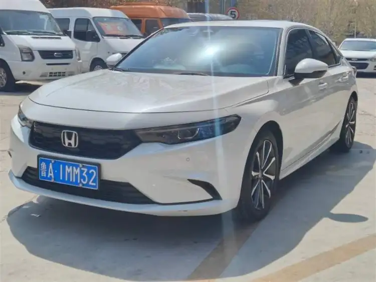 2023 Model HATCHBACK 240TURBO CVT Phantom Night Luxury Edition