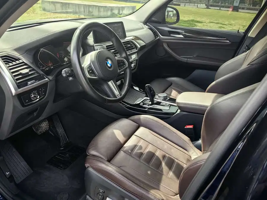 BMW X3 2021 xDrive30i Lead Edition M Sport Package