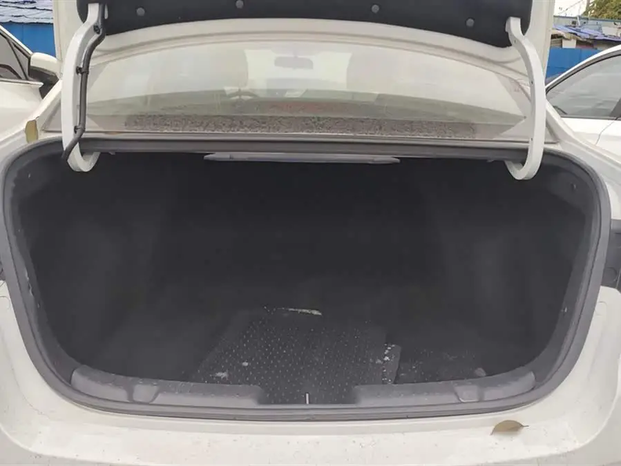 Yuexiang 2019 Model 1.5L DCT Comfort Version National VI