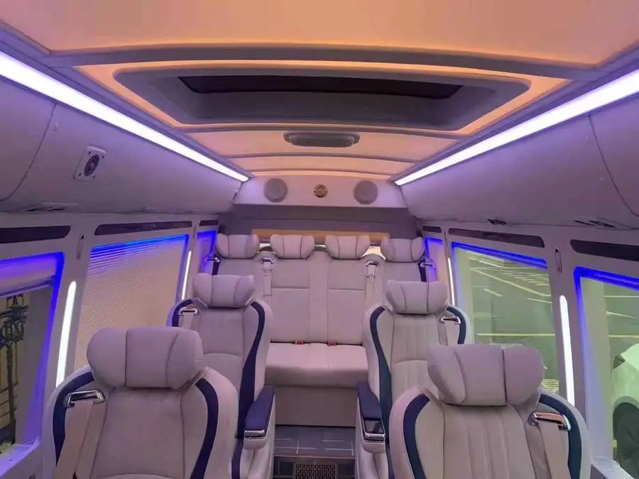 كودا 2019 سيارة فاخرة 4.0L GRB53L-ZCMEK سعة 20 مقعد 9GR