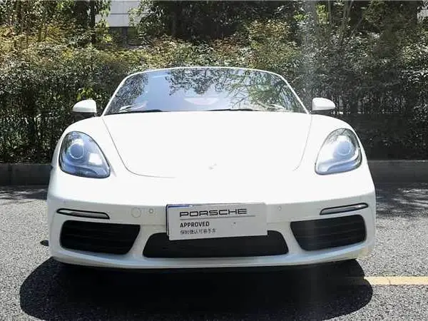 Porsche 718 2022 Model Boxster 2.0T