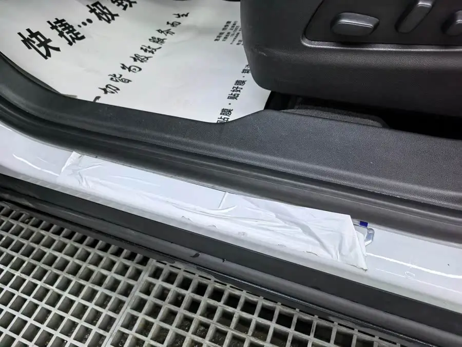 Cadillac XT4 2024 28T Luxury FWD